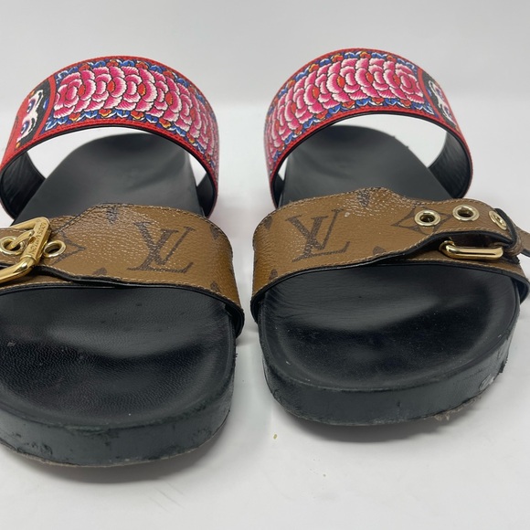 Louis Vuitton bom dia sandals Chinese new year - Picture 1 of 6